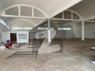 9000 Square Feet Warehouse for Rent in Multan Road Good Location with 200 KVA load