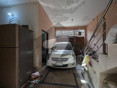 05-Marla Single Story House Available For Sale.