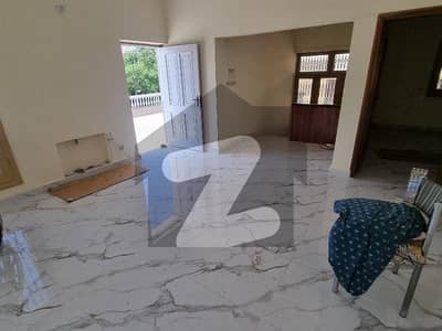 جی ۔ 10 اسلام آباد میں 2 کمروں کا 1 کنال بالائی پورشن 1.61 لاکھ میں کرایہ پر دستیاب ہے۔