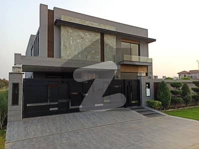 Owner Build Used Almost New 1 Kanal House is FOR RENT in Phase 7