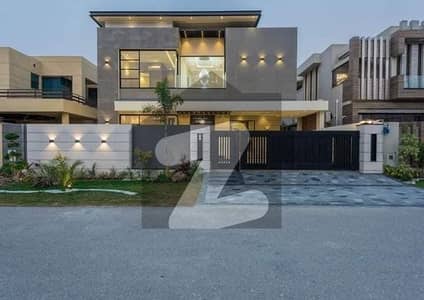 Modern 1 Kanal Used House is FOR RENT in DHA Phase 7