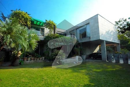 ڈی ایچ اے فیز 6 ڈیفنس (ڈی ایچ اے),لاہور میں 6 کمروں کا 2 کنال مکان 21.0 کروڑ میں برائے فروخت۔