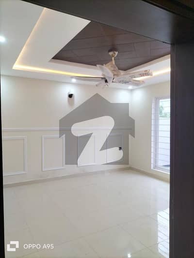 MULTI GARDEN B-17 ISLAMABAD FMC AVAILABLE FOR RENT 1 KANAL UPPER PORTION