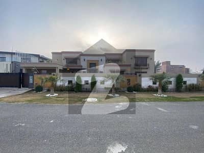 2 Kanal Semi Furnished Used House for Sale in Phase 7