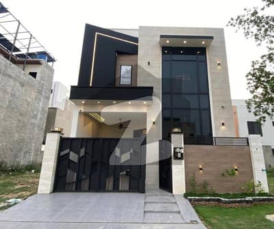 5 Marla Modern House available at Investor rate in block Ff Citi housing Gujranwala