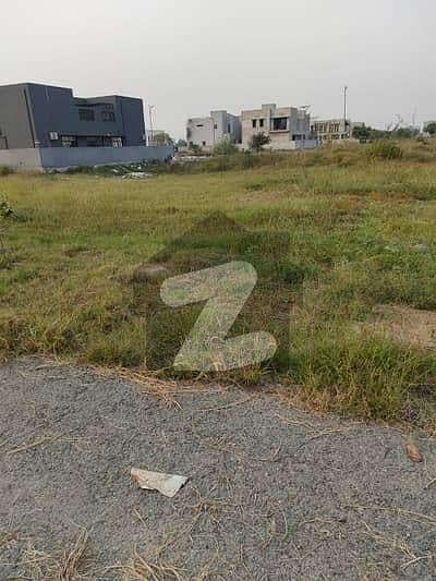 A Spacious 7 Marla Residential Plot In Bahria Town Phase 8 - Usman Block