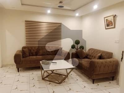 A PRIME LOCATION 2 BED FLAT FOR SALE IN SHERANWALA HEIGHT LAHORE