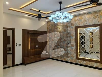 10 Marla House For Sale In Jubilee Town