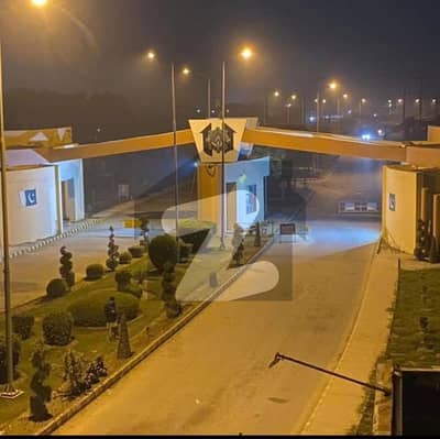 E block 1 kanal plot for Sale
