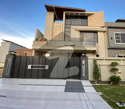 10 Marla ultra Modern House available for Sale in Block FF Citi housing Gujranwala