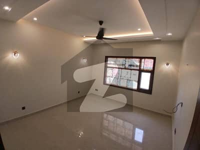 ڈی ایچ اے فیز 4 ڈی ایچ اے ڈیفینس,کراچی میں 2 کمروں کا 4 مرلہ فلیٹ 1.15 کروڑ میں برائے فروخت۔