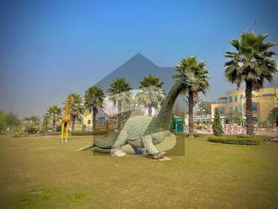 Safari Garden Housing Schem commercial for sale 8 Marla Main Boulevard 150 Wide Demand 7500000 lakh the