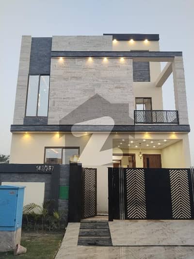 5 Marla Beautiful Double Storey House For Sale In Bahria Nasheman Near Central Park, Ferozepur Road Lahore