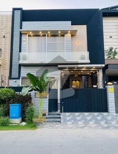 5 Marla Brand New Fully Farnised House Available For Rent In DHA Phase 5 Lahore