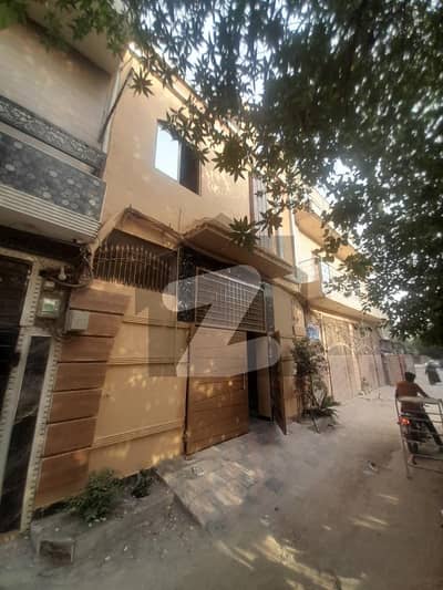 تاج باغ سکیم لاہور میں 4 کمروں کا 6 مرلہ مکان 85.0 ہزار میں کرایہ پر دستیاب ہے۔