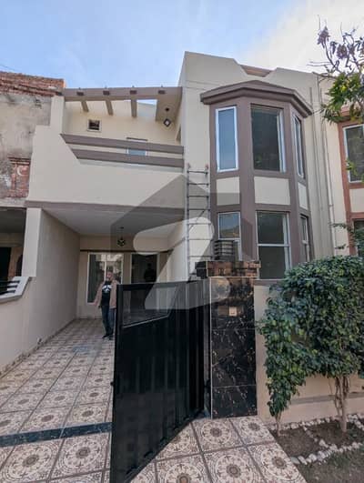 5 Marla House Available For Sale