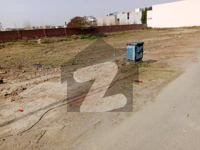 ٹی آئی پی ہاؤسنگ سوسائٹی ۔ فیز2 ٹی آئی پی ہاؤسنگ سوسائٹی,لاہور میں 9 مرلہ رہائشی پلاٹ 1.0 کروڑ میں برائے فروخت۔