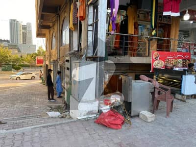 ایم پی سی ایچ ایس - بلاک بی ایم پی سی ایچ ایس ۔ ملٹی گارڈنز,بی ۔ 17,اسلام آباد میں 0 مرلہ Studio دکان 25.0 ہزار میں کرایہ پر دستیاب ہے۔