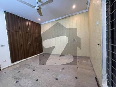 10 Marla House For Rent Wapda Town Near Rehmat Market