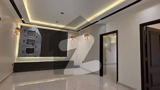 Ready to move 272sq yd 4 & 5 Bedroom DDL Luxury Villa FOR SALE. Only 4km from Main Entrance of BTK. Near GRAND MOSQUE, A-Plus Quality Construction.