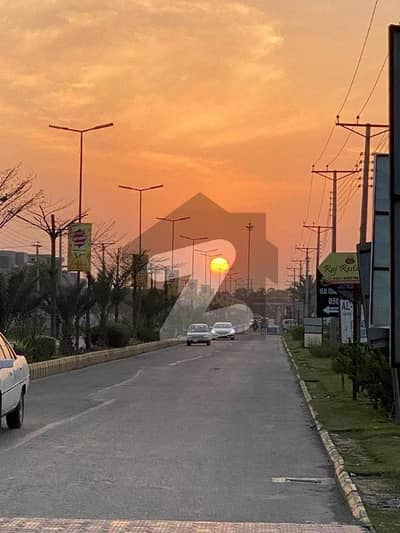 کینال گارڈن ۔ بلاک ای کینال گارڈن,لاہور میں 5 مرلہ رہائشی پلاٹ 92.0 لاکھ میں برائے فروخت۔