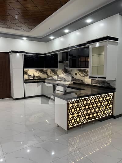 فیڈرل بی ایریا ۔ بلاک 13 فیڈرل بی ایریا,کراچی میں 4 کمروں کا 16 مرلہ مکان 2.25 لاکھ میں کرایہ پر دستیاب ہے۔