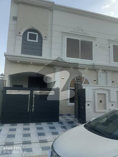 4 Room 2 Kitchen 4 Wash Room Car Parking Tv Lounge Drawing Room