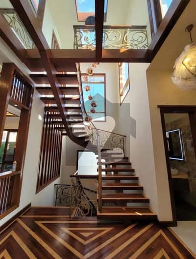 Home For Sale in Bahria Town Karachi