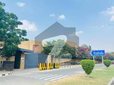 لیک سٹی۔ سیکٹر ایم 7 ۔ بلاک سی 1 لیک سٹی ۔ سیکٹرایم ۔ 7,لیک سٹی,رائیونڈ روڈ,لاہور میں 5 مرلہ رہائشی پلاٹ 1.1 کروڑ میں برائے فروخت۔