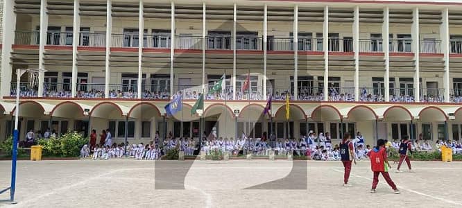 نارتھ ناظم آباد کراچی میں 10 کمروں کا 2 کنال مکان 13.0 لاکھ میں کرایہ پر دستیاب ہے۔