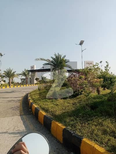 Residential plot available for sale in DHA phase 7 sector oleander