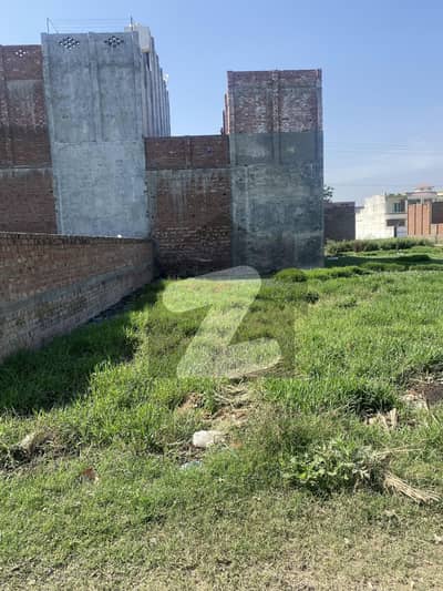 Urgent Sale Residential 5 Marla Plot | Main Sialkot Road | Sardar Town | Gujranwala