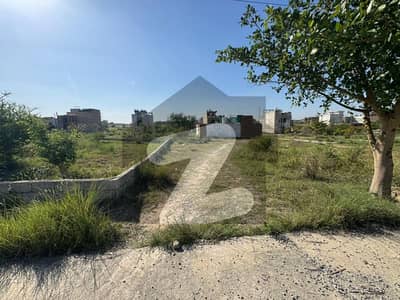 7 Marla plot for Sale in Zamar Valley Islamabad