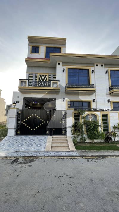 سینٹرل پارک ۔ بلاک اے1 سینٹرل پارک ہاؤسنگ سکیم,لاہور میں 4 کمروں کا 5 مرلہ مکان 1.85 کروڑ میں برائے فروخت۔