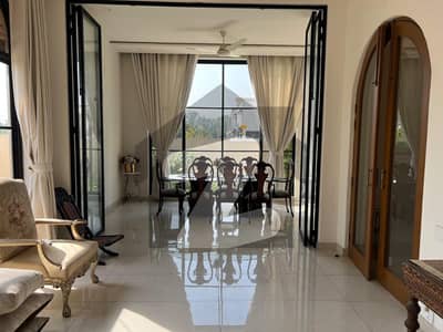 1 Kanal Luxury House For Sale