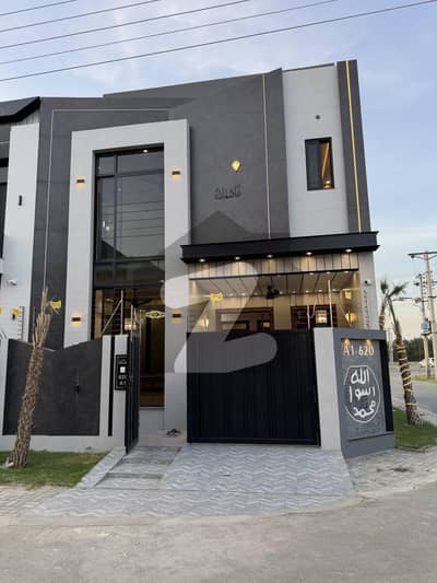 5 Marla Corner House