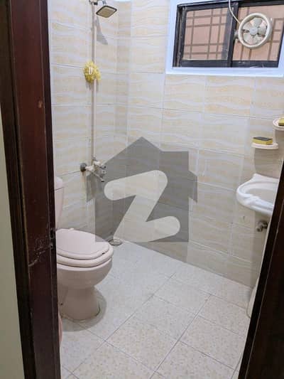 Well Planned 2 Bed DD With Attached Bathrooms 1 Kitchen Built In Year 2000