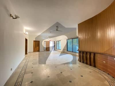 Beautiful House Available For Sale
