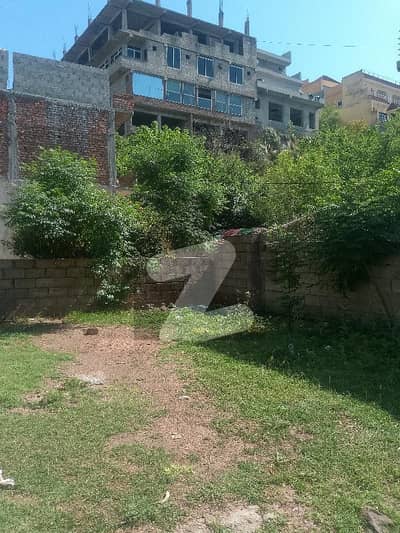 ٹائٹل: 15 مرلہ پلاٹ فروخت کے لیے گرین ویلی سری چوک بھارہ کہو (3 عدد 5 مرلہ پلاٹس میں تقسیم ممکن)