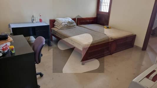 ڈی ایچ اے فیز 6 ڈی ایچ اے ڈیفینس,کراچی میں 4 کمروں کا 13 مرلہ مکان 8.75 کروڑ میں برائے فروخت۔