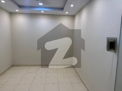 بی ۔ 17 اسلام آباد میں 3 مرلہ Studio دکان 3.0 کروڑ میں برائے فروخت۔