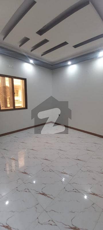 Prime Location Upper Portion Sized 200 Square Yards Available In Federal B Area