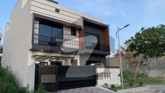 8 Marla House For Sale In Multi Gardens B-17 (Margalla Facing | Sun Facing | Extra Land)