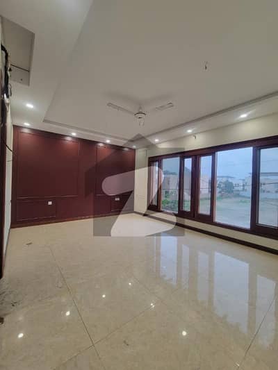 SLIGHTLY BUNGALOW FOR RENT BUKHARI STREET