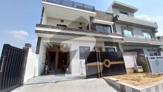 8 Marla House for Sale in Multi Gardens B-17 (Margalla Facing)