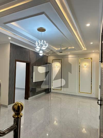 5 Marla house Faisal hills