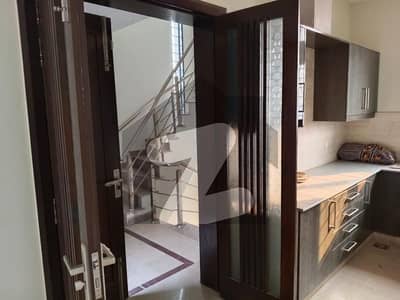 10 MARLA HOUSE FOR SALE IN BAHRIA ORCHARD LAHORE