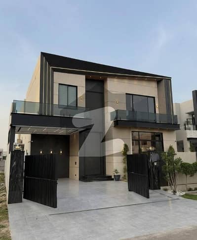 بحریہ ٹاؤن فیز 7 بحریہ ٹاؤن راولپنڈی,راولپنڈی میں 5 کمروں کا 1 کنال مکان 3.0 لاکھ میں کرایہ پر دستیاب ہے۔