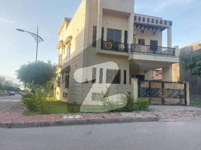 9 Marla Triple storey Good House