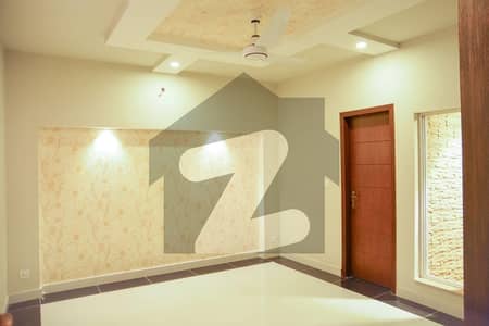 7 Marla Portion For Rent